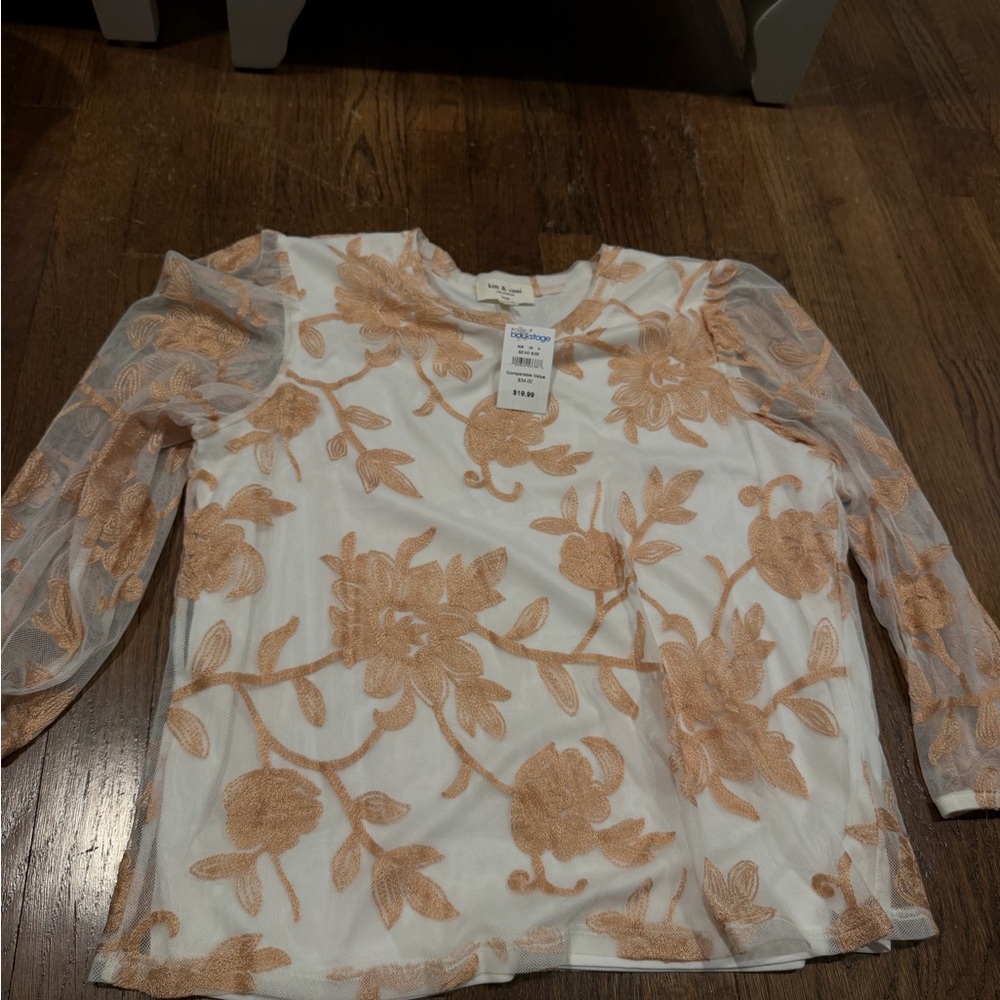 Women’s shirt